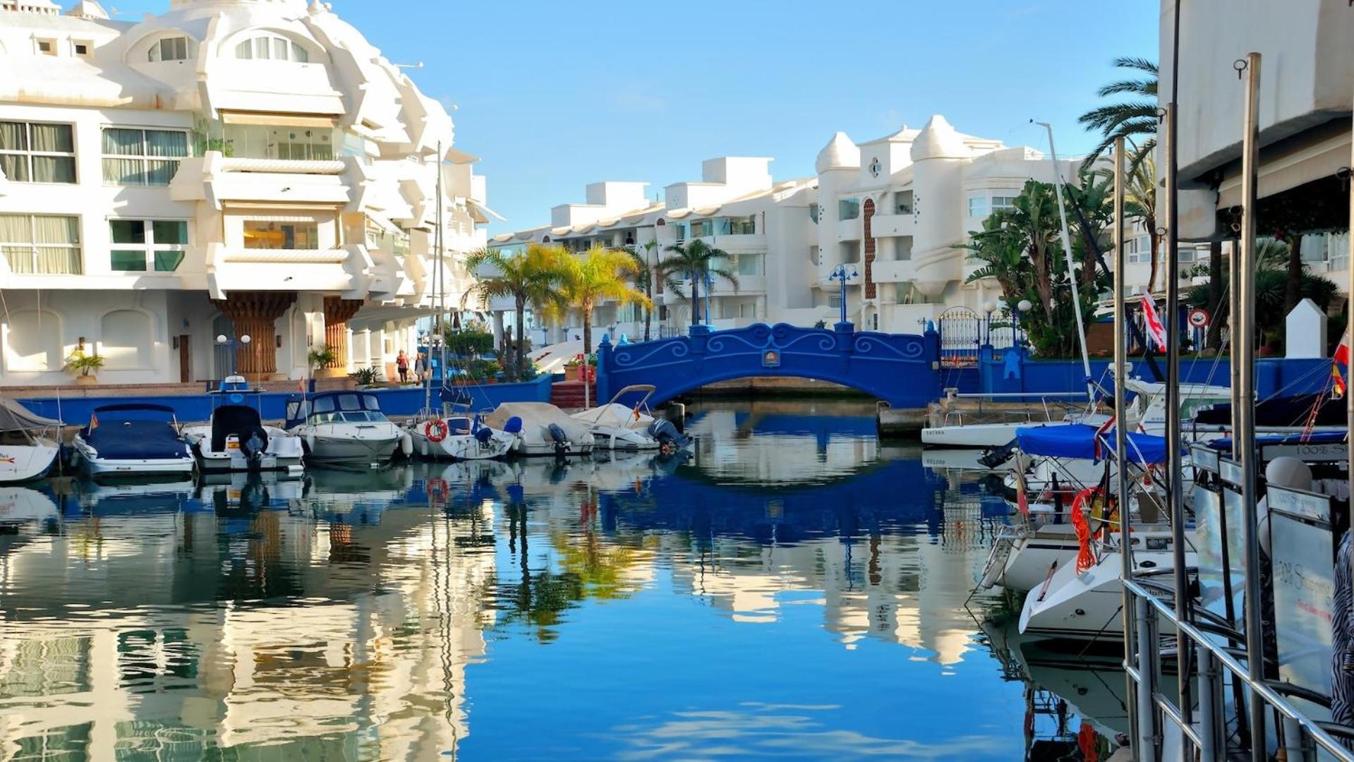 Comfy And Cozy Stay Piscis Benalmádena Eksteriør bilde