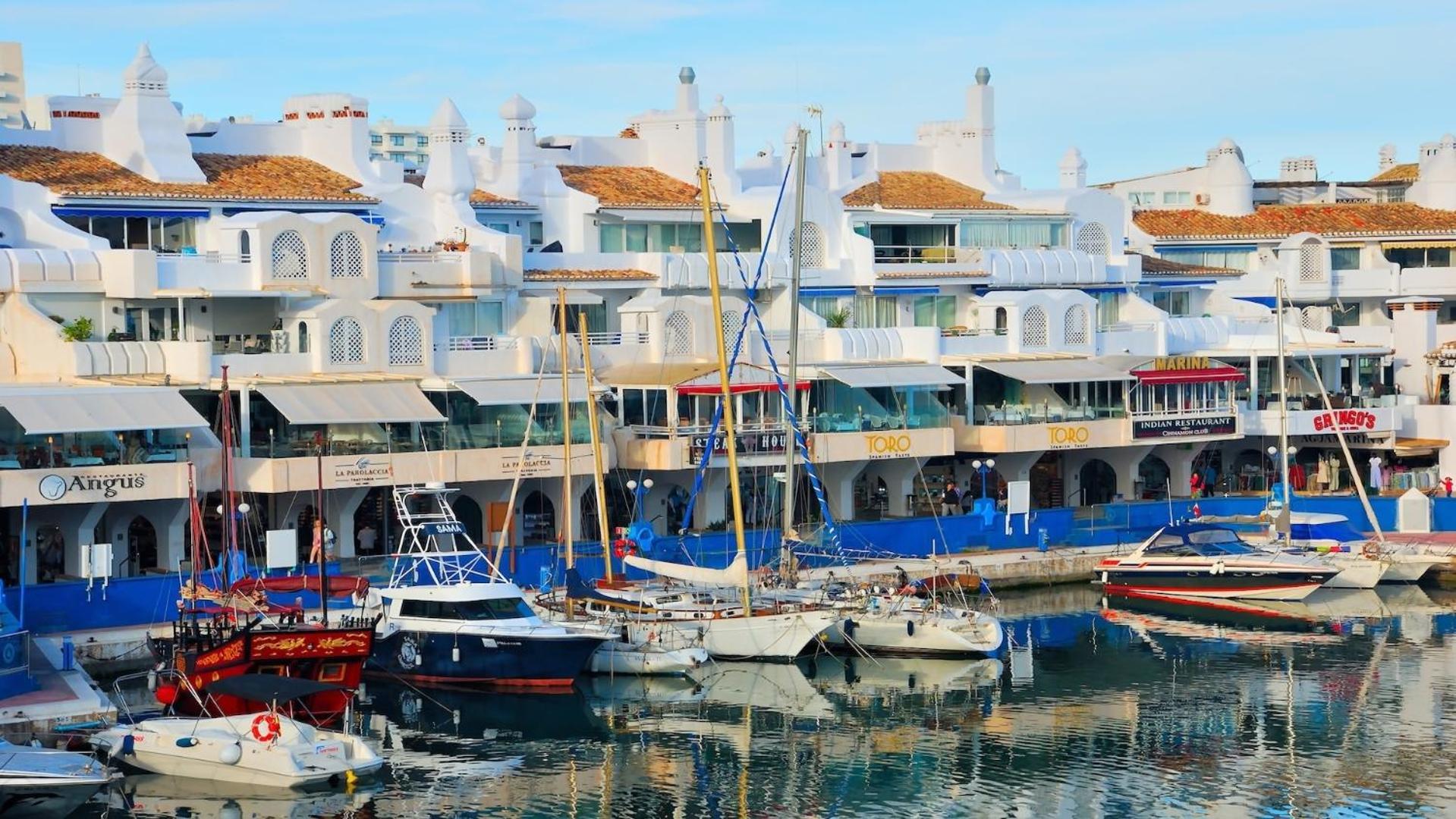 Comfy And Cozy Stay Piscis Benalmádena Eksteriør bilde